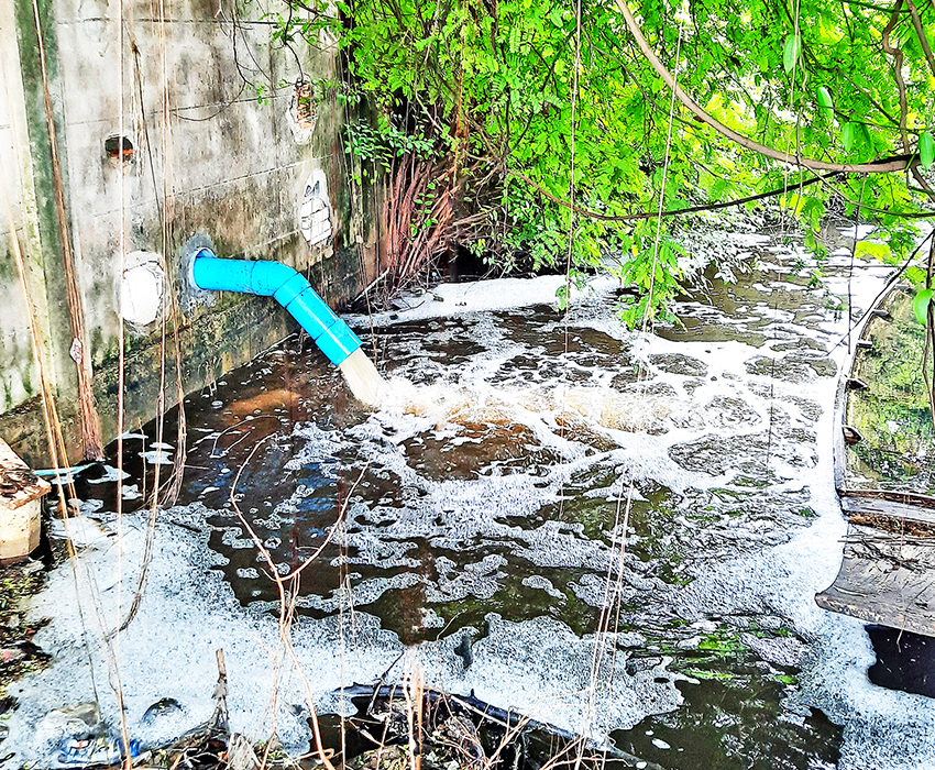 Community Flood Control in Bangkok, Thailand Community Flood Control in Bangkok, Thailand